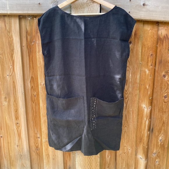 Black linen sashiko stitch tunic dress with pockets - handmade by Zoe Loomis - Picture 2 of 16